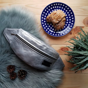 Nerka eco skóra - srebrne gwiazdy
