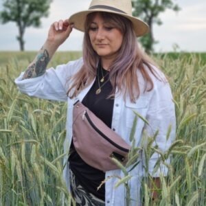 Nerka L gładka pudrowy róż naturalna