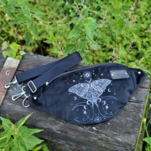 Nerka haftowana motyl nocny 2