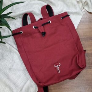 Plecak klapkowiec - materiałowy red